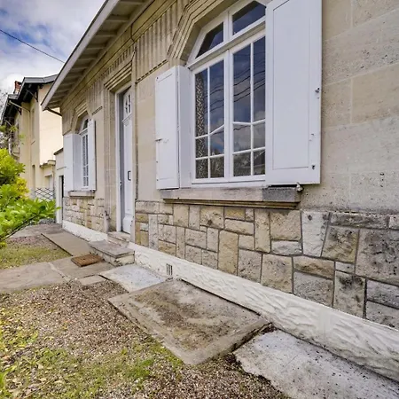 Jolie Maison Au Bouscat Avec Jardin Gasthof