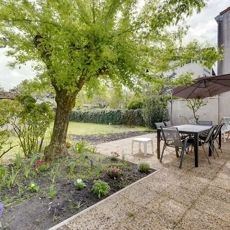 Jolie Maison Au Bouscat Avec Jardin Gasthof 4*